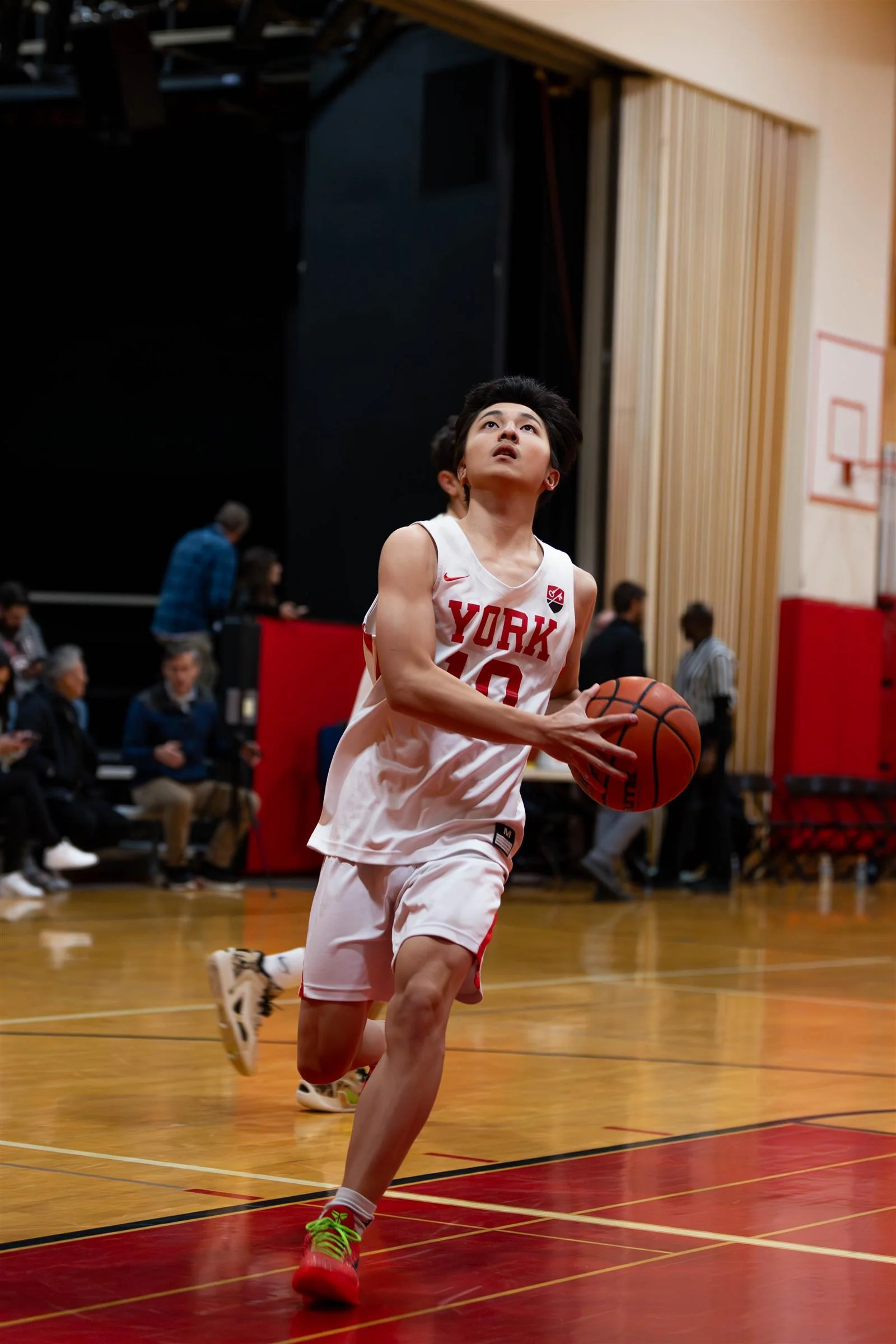 York boys basketball player